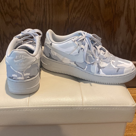 Nike Air Force One “Gray Reflective Camo” - Picture 6 of 7